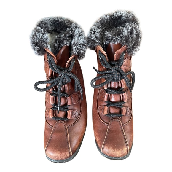 Women's Blondo Brown Lace-up Sherpa Lined Ankle Boots - Size 6 M # 714P46 - Picture 9 of 12